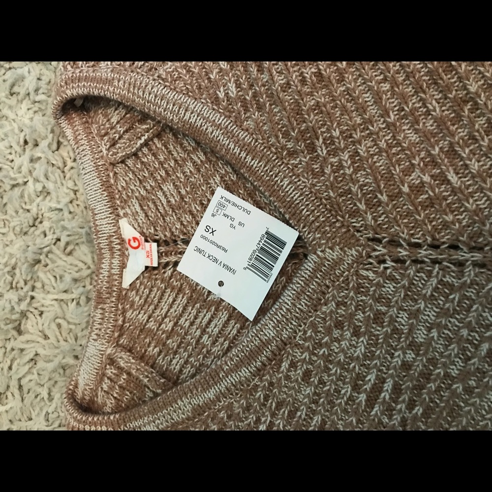 G by Guess V neck sweater - Picture 5 of 5